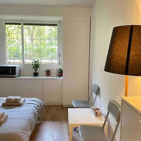 Appartement Vida Cosy In Close To Paris Saint-Cloud